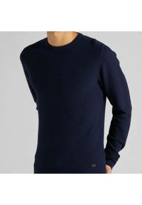 Lee - LEE BASIC TEXTURED CREW MĘSKA BLUZA DŁUGI RĘKAW SKY CAPTAIN L85BOCH. Długość rękawa: długi rękaw. Długość: długie