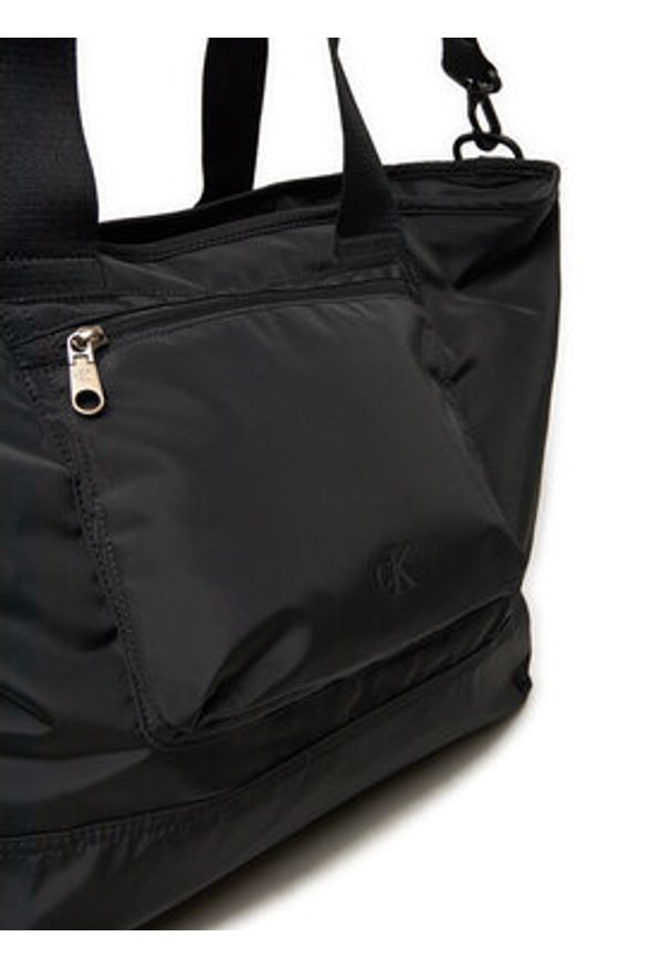 Calvin Klein Jeans Torba Over Webbing K50K512568 Czarny. Kolor: czarny. Materiał: materiał