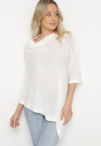 Born2be - Biała Asymetryczna Bluzka w Stylu Narzutki Oversize Otisha. Okazja: na co dzień. Typ kołnierza: dekolt w kształcie V. Kolor: biały. Materiał: jeans. Styl: elegancki, casual #7