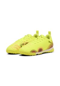 Puma - Młodzieżowe buty piłkarskie FUTURE 8 PLAY TT, średnia wysokość PUMA. Kolor: czarny, różowy, wielokolorowy, żółty. Sport: piłka nożna
