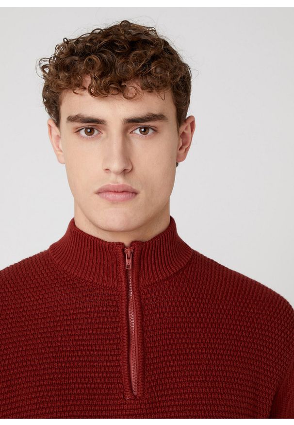 Wrangler - MĘSKI SWETER WRANGLER HALF ZIP KNIT RUSSET BROWN W8B4QOXMA 112132390