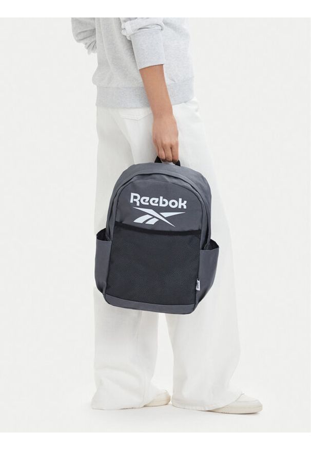 Reebok Plecak CWBEO-RBK-M-009-10 Szary. Kolor: szary. Materiał: materiał