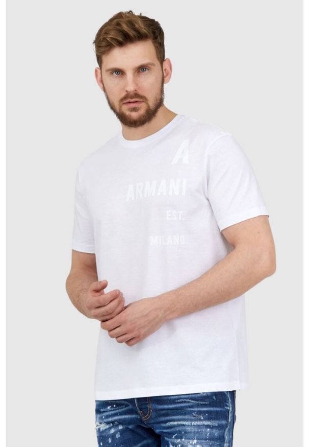 Armani Exchange - ARMANI EXCHANGE Biały t-shirt męski z białym logo, Rozmiar XL. Kolor: biały. Materiał: prążkowany. Wzór: nadruk