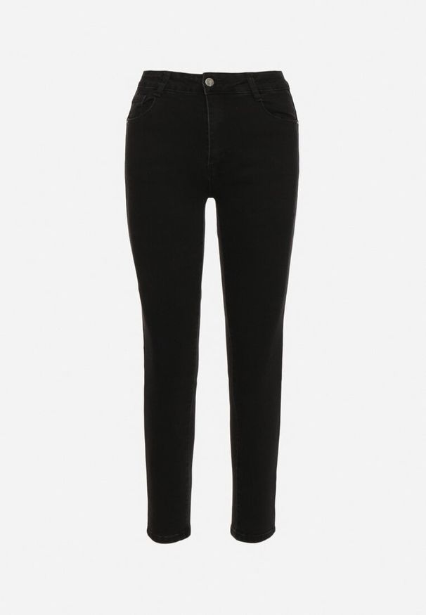 Born2be - Czarne Jeansy o Dopasowanym Kroju z Efektem Push Up Vonnira. Okazja: na co dzień. Kolor: czarny. Styl: casual, elegancki