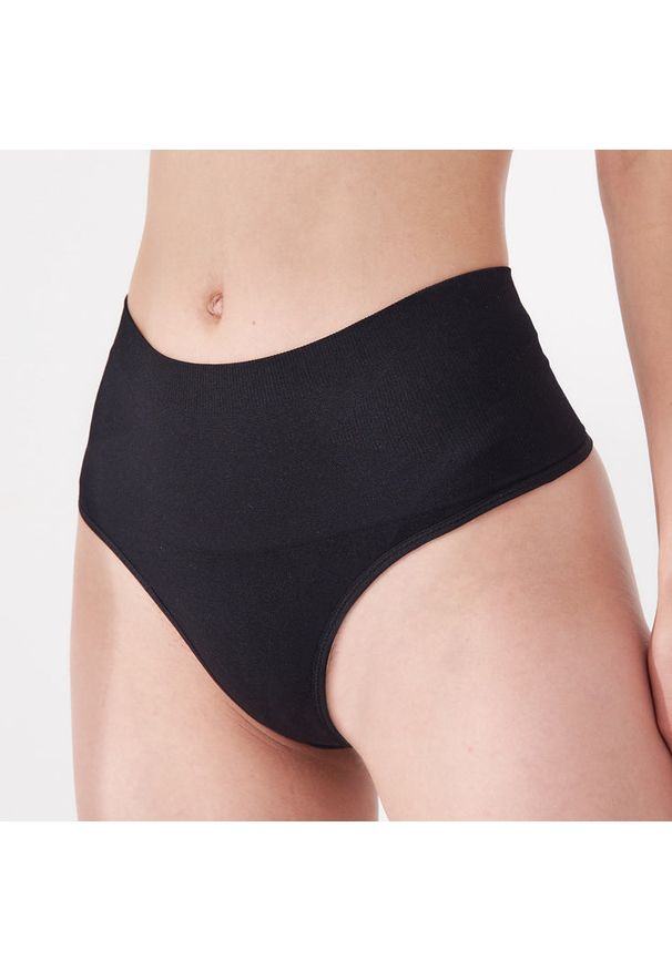 Intica - Stringi damskie z szerokim pasem modelującym Vickey. Materiał: materiał, skóra