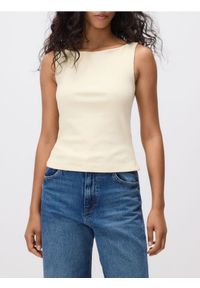 Reserved - Prążkowany top - jasnożółty. Kolor: żółty. Materiał: prążkowany