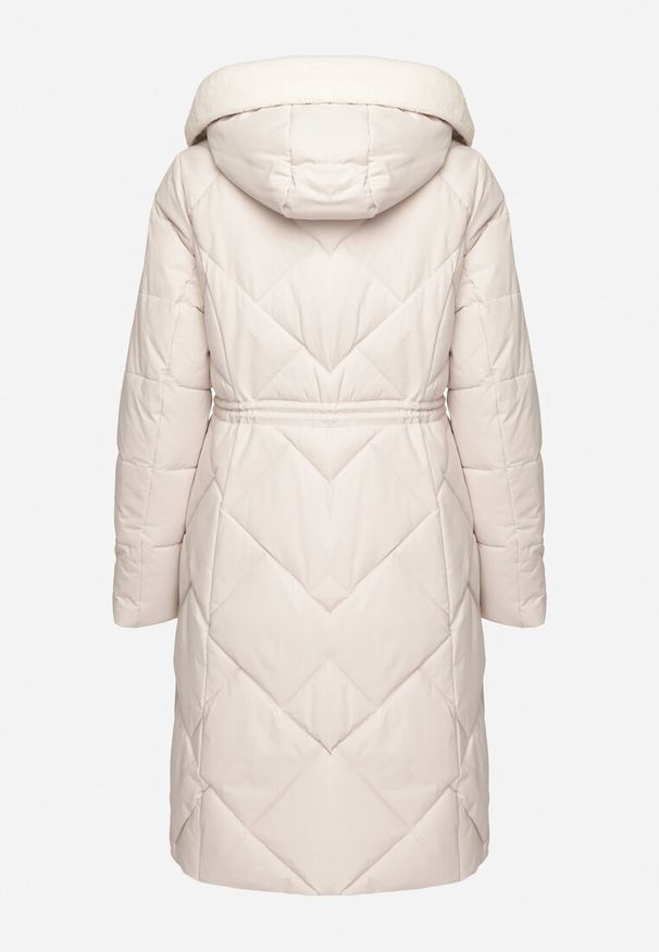Born2be - Beżowa Pikowana Kurtka z Kapturem i Ozdobnym Kołnierzem Ściągana w Pasie Ellarisa. Typ kołnierza: kaptur. Kolor: beżowy. Materiał: jeans, wełna. Styl: elegancki