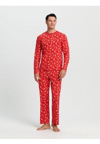 Sinsay - Piżama wzorzysta Happy Family - czerwony. Kolor: czerwony. Materiał: bawełna #1