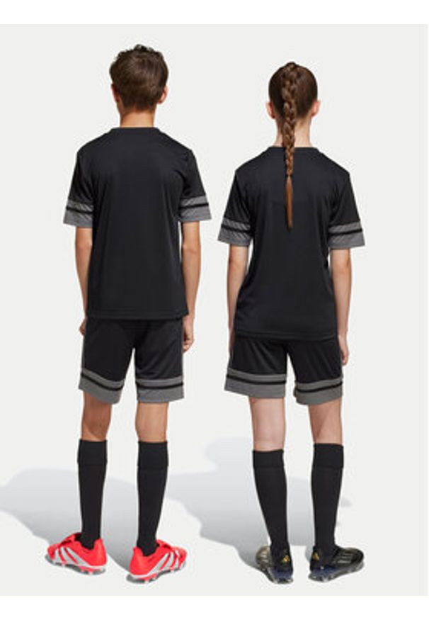 Adidas - adidas Szorty sportowe Squadra 25 JN4448 Czarny Regular Fit. Kolor: czarny. Materiał: syntetyk. Styl: sportowy