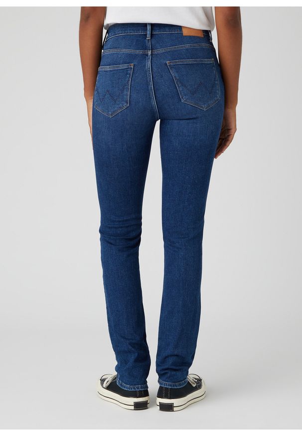 Wrangler - DAMSKIE SPODNIE JEANSOWE WRANGLER SLIM AUTHENTIC LOVE 112145952