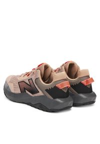 New Balance Buty do biegania Nitrel MTNTRCT6 Brązowy. Kolor: brązowy. Materiał: materiał #5