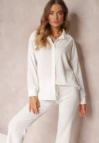 Renee - Biały 2-częściowy Komplet z Koszulą i Spodniami Zdobionymi Delikatnym Tłoczeniem Jaila. Kolor: biały. Materiał: tkanina. Wzór: aplikacja #5