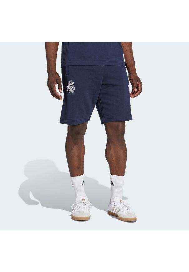 Adidas - Spodenki Real Madrid US Pack. Kolor: niebieski, wielokolorowy, biały. Materiał: bawełna. Sport: piłka nożna