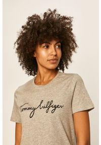 TOMMY HILFIGER - Tommy Hilfiger t-shirt bawełniany kolor szary. Okazja: na co dzień. Kolor: szary. Materiał: bawełna. Długość rękawa: krótki rękaw. Długość: krótkie. Wzór: nadruk. Styl: casual #5