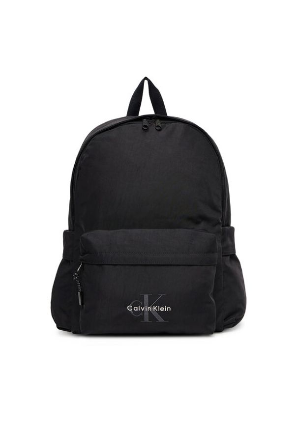 Calvin Klein Plecak Bold Round Backpack LV04D3114G Czarny. Kolor: czarny. Materiał: materiał