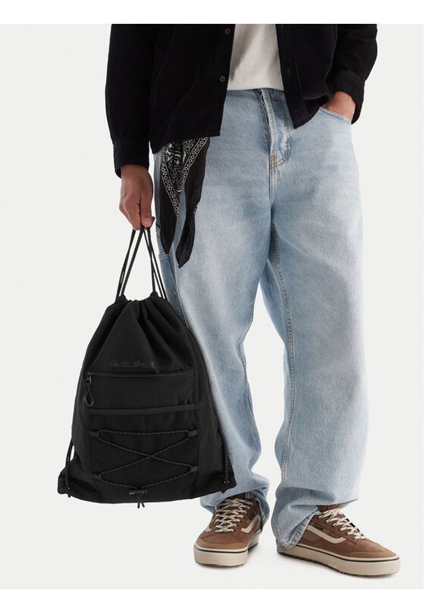 Quiksilver Plecak CEOWB-QUIC-M-001-09 Czarny. Kolor: czarny. Materiał: materiał