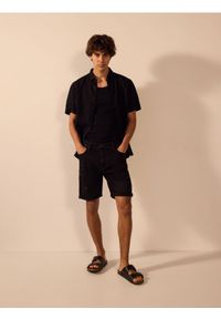 Reserved - Jeansowe szorty slim fit - szary. Kolor: szary. Materiał: jeans