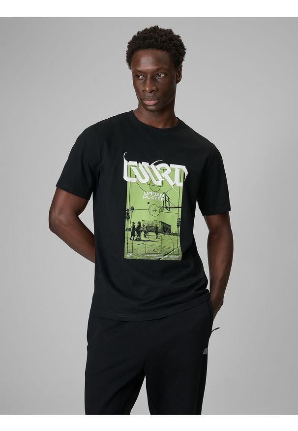 4f - 4F T-shirt regular z nadrukiem męski - czarny M. Okazja: na co dzień. Kolor: czarny. Materiał: dzianina, bawełna, materiał. Wzór: nadruk. Styl: casual, klasyczny