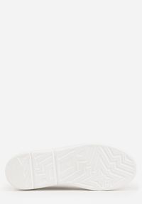 Born2be - Białe Sneakersy na Koturnie ze Skóry Naturalnej z Ozdobami Choko. Okazja: na co dzień. Kolor: biały. Materiał: skóra. Wzór: aplikacja. Obcas: na koturnie #3