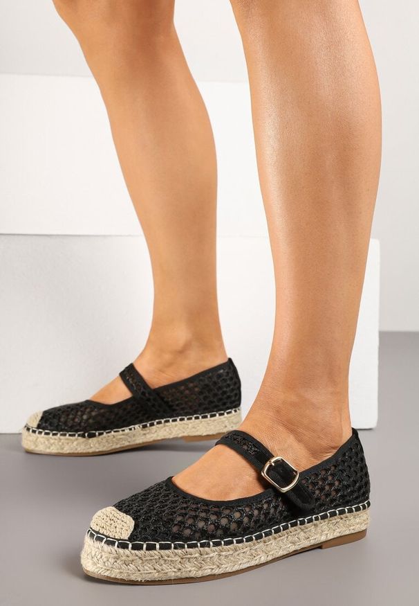 Born2be - Czarne Espadryle z Siateczki na Plecionej Podeszwie ze Sprzączką Feniffia. Zapięcie: sprzączka. Kolor: czarny. Sezon: lato