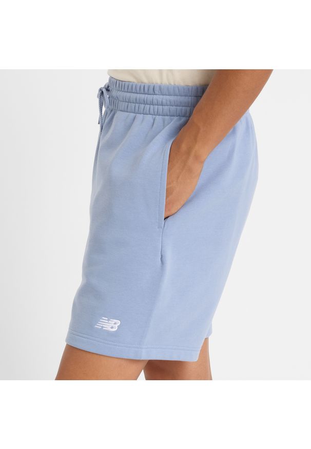 Spodenki męskie New Balance MS41520DUS – niebieskie. Kolor: niebieski. Materiał: poliester, dresówka, bawełna, materiał