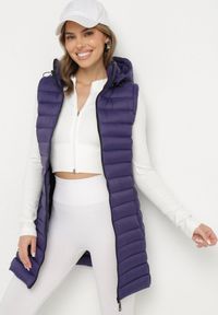 Born2be - Ciemnofioletowa Kamizelka Pikowana o Dłuższym Fasonie z Kapturem Vitilie. Okazja: na co dzień. Typ kołnierza: kaptur. Kolor: fioletowy. Materiał: jeans. Długość: długie. Styl: casual, elegancki #5