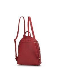 Wittchen - Damski plecak z kieszenią z przodu czerwony. Kolor: czerwony. Materiał: skóra ekologiczna. Wzór: paski, aplikacja. Styl: elegancki #3