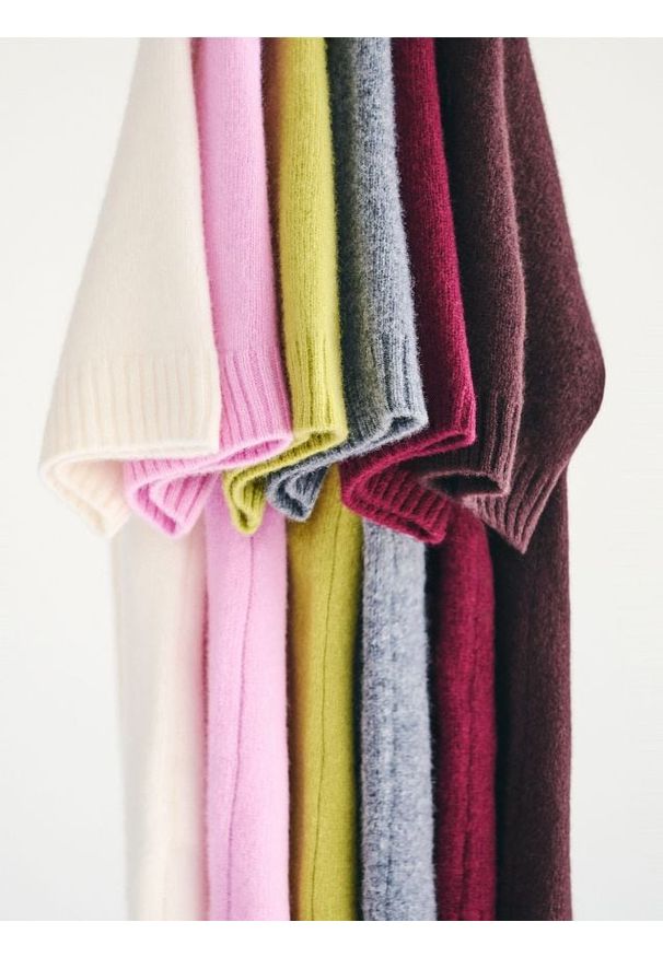 Reserved - Wełniany sweter - szary. Kolor: szary. Materiał: wełna