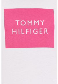 TOMMY HILFIGER - Tommy Hilfiger T-shirt damski kolor biały. Okazja: na co dzień. Kolor: biały. Wzór: nadruk. Styl: casual #4