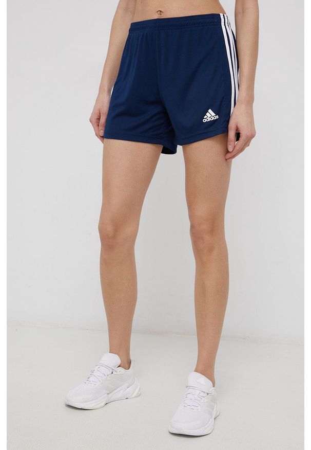 adidas Performance szorty sportowe GN5779 damskie kolor granatowy gładkie medium waist. Okazja: na co dzień. Kolor: niebieski. Materiał: skóra, poliester, materiał. Wzór: gładki. Styl: sportowy