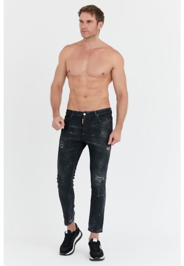 DSQUARED2 Czarne męskie jeansy black ring studs wash skater jeans, Rozmiar 52. Kolor: czarny
