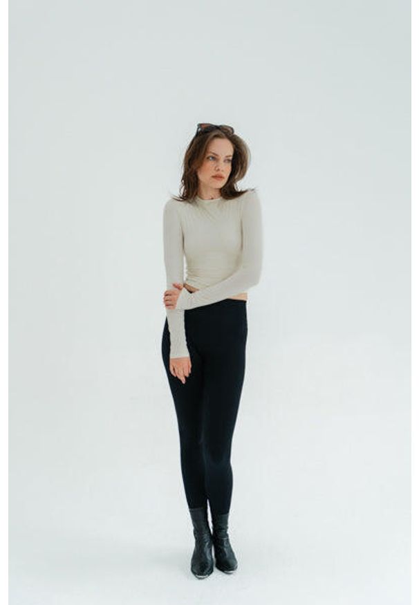 MOONHOLI - Longsleeve do jogi damski Moonholi Vogue z długim rękawem. Kolor: biały. Długość rękawa: długi rękaw. Długość: długie. Sport: joga i pilates