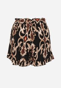 Born2be - Czarne Wiskozowe Szorty z Gumką w Pasie Tiamalise. Okazja: na imprezę. Kolor: czarny. Materiał: wiskoza. Sezon: lato. Styl: elegancki