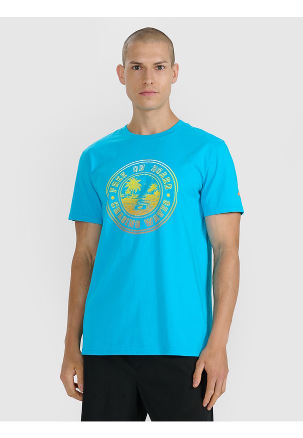 4f - 4F T-shirt regular z nadrukiem męski - niebieski S. Okazja: na co dzień. Kolor: niebieski. Materiał: jersey, materiał, bawełna. Wzór: nadruk. Styl: sportowy, klasyczny, casual