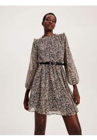 Reserved - Sukienka z paskiem - wielobarwny. Materiał: tkanina. Długość: mini