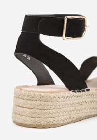 Born2be - Czarne Sandały VICES na Grubej Podeszwie z Plecionki z Paskiem z Klamerką Jakelise. Okazja: na co dzień. Zapięcie: pasek. Kolor: czarny. Materiał: len. Sezon: wiosna, lato. Styl: casual #7