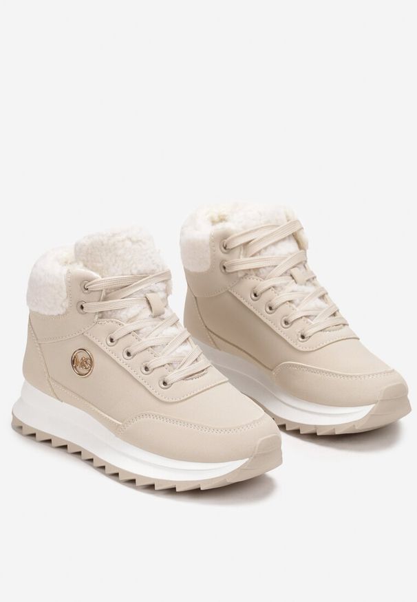 Renee - Beżowe Zimowe Sneakersy ze Sztucznym Futerkiem Turelia. Okazja: na co dzień. Zapięcie: sznurówki. Kolor: beżowy. Materiał: futro. Sezon: zima. Obcas: na obcasie