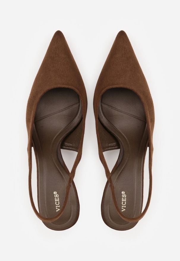 Renee - Ciemnobrązowe Czółenka Slingback VICES na Kaczuszce Anatera. Okazja: na co dzień. Zapięcie: bez zapięcia. Kolor: brązowy. Materiał: jeans, zamsz. Obcas: na szpilce. Styl: elegancki, casual. Wysokość obcasa: średni