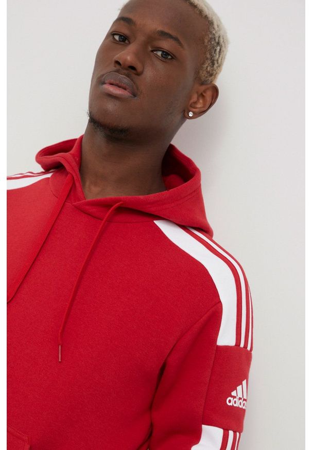 adidas Performance bluza HC6282 męska kolor czerwony z kapturem z aplikacją. Typ kołnierza: kaptur. Kolor: czerwony. Materiał: poliester, dzianina. Wzór: aplikacja