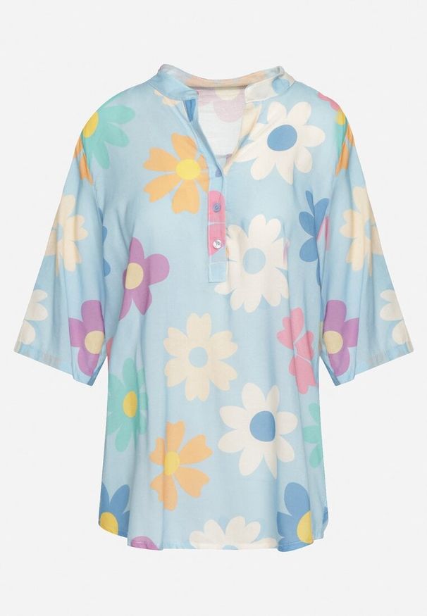 Born2be - Jasnoniebieska Wiskozowa Koszula Zapinana na Guziki z Rękawem Długości 3/4 i Wzorem w Kwiaty Xebbia. Okazja: na co dzień, na spotkanie biznesowe, do pracy. Kolor: niebieski. Materiał: wiskoza. Wzór: kwiaty. Styl: biznesowy, casual