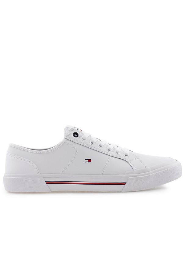 TOMMY HILFIGER - Buty Tommy Hilfiger Core Corporate Vulc FM0FM04561-YBS - białe. Okazja: na co dzień. Kolor: biały. Materiał: kauczuk, materiał, guma, poliester, skóra. Szerokość cholewki: normalna