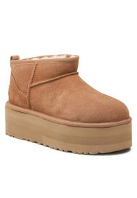 Ugg Śniegowce W Classic Ultra Mini Platform 1135092 Brązowy. Kolor: brązowy. Materiał: skóra. Obcas: na platformie #6