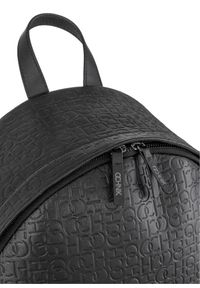 Ochnik - Skórzany plecak męski z monogramem. Kolor: czarny. Materiał: skóra. Wzór: aplikacja #4