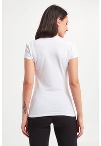 Armani Exchange - T-shirt ARMANI EXCHANGE. Długość rękawa: krótki rękaw. Długość: krótkie. Wzór: aplikacja #3