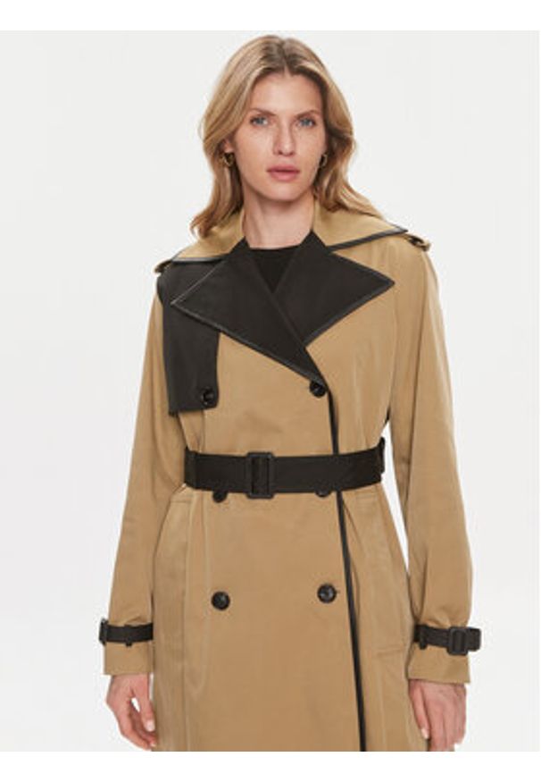 BOSS - Boss Trencz Caduca 50505713 Beżowy Regular Fit. Kolor: beżowy. Materiał: syntetyk