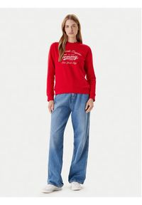 Tommy Jeans Bluza Essential DW0DW20942 Czerwony Regular Fit. Kolor: czerwony. Materiał: bawełna #3