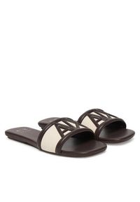 Armani Exchange Klapki XW002568 AF22752 MZ766 Brązowy. Kolor: brązowy. Materiał: skóra #6