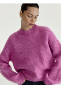 Reserved - Sweter z wełną - fuksja. Kolor: różowy. Materiał: wełna #1