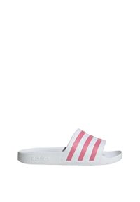 Adidas - Klapki adilette Aqua. Kolor: biały, różowy, wielokolorowy. Styl: sportowy, elegancki