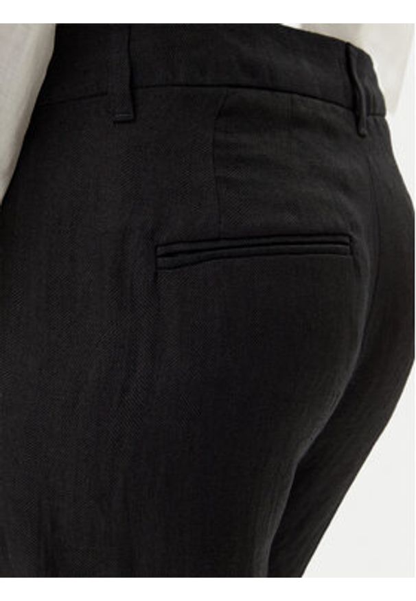 Marella Chinosy Perugia 2513131192200 Czarny Regular Fit. Kolor: czarny. Materiał: len